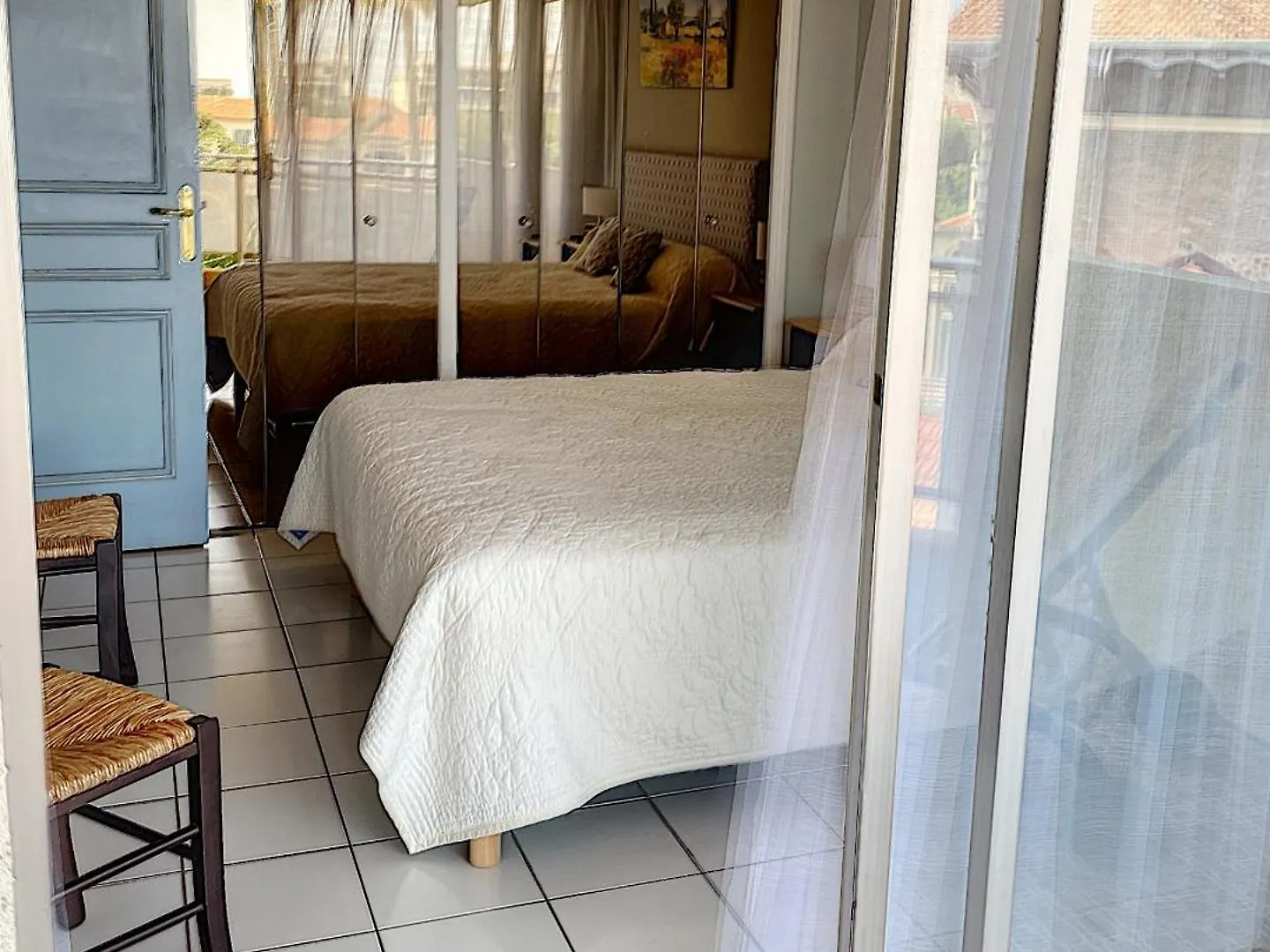 Apartment A 2 Pas Des Plages Du Midi 300L Cannes France