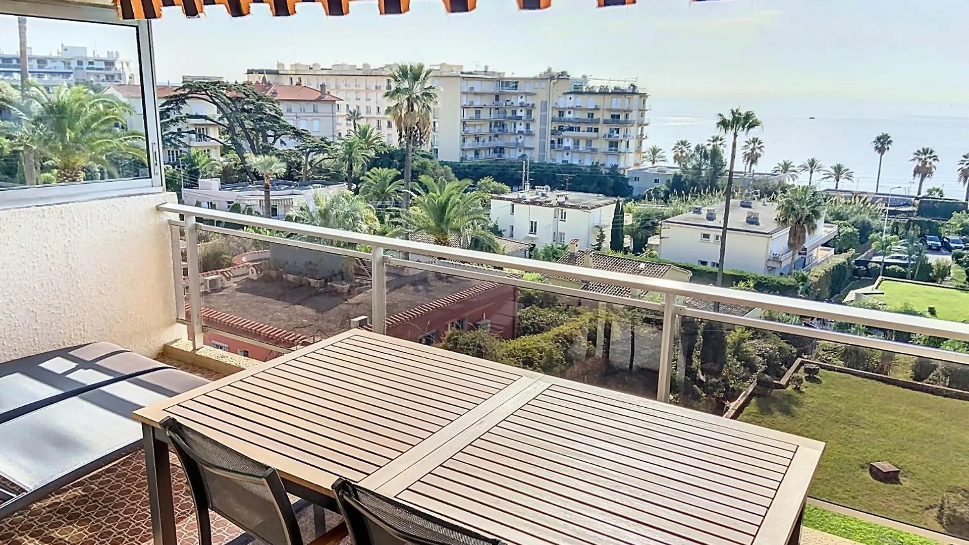 A 2 Pas Des Plages Du Midi 300L Cannes Apartment